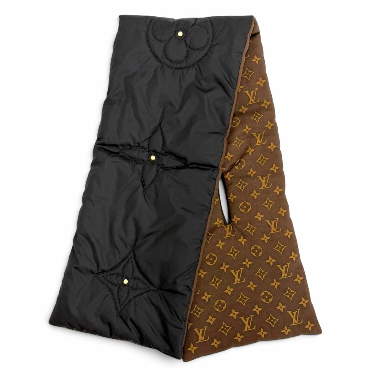 Louis Vuitton Echarpe Pillow Monogram LV Stitch Scarf Black Brown — view 4
