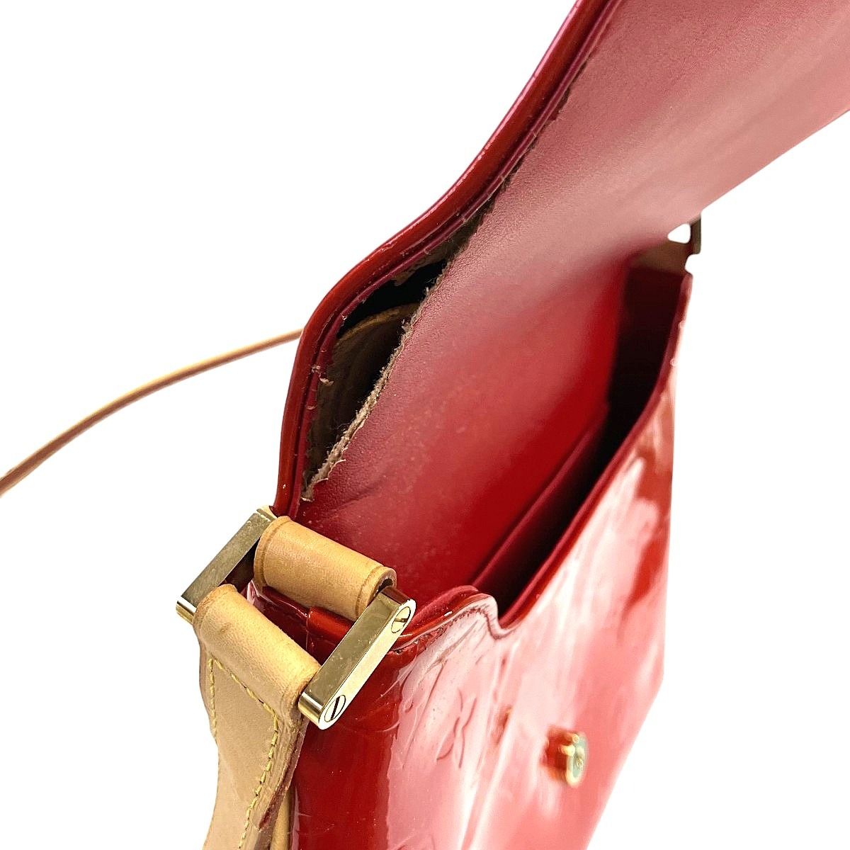 Louis Vuitton Thompson Street Vernis Shoulder Bag Patent Leather — view 5