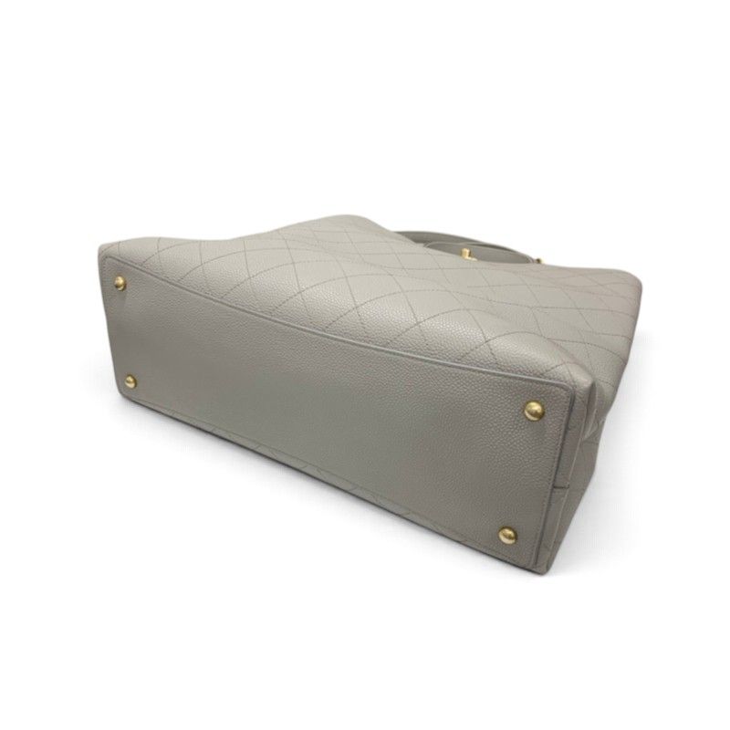 Chanel Tote Shoulder Bag Gray Gold Quilted CC Logo Turnlock — view 4