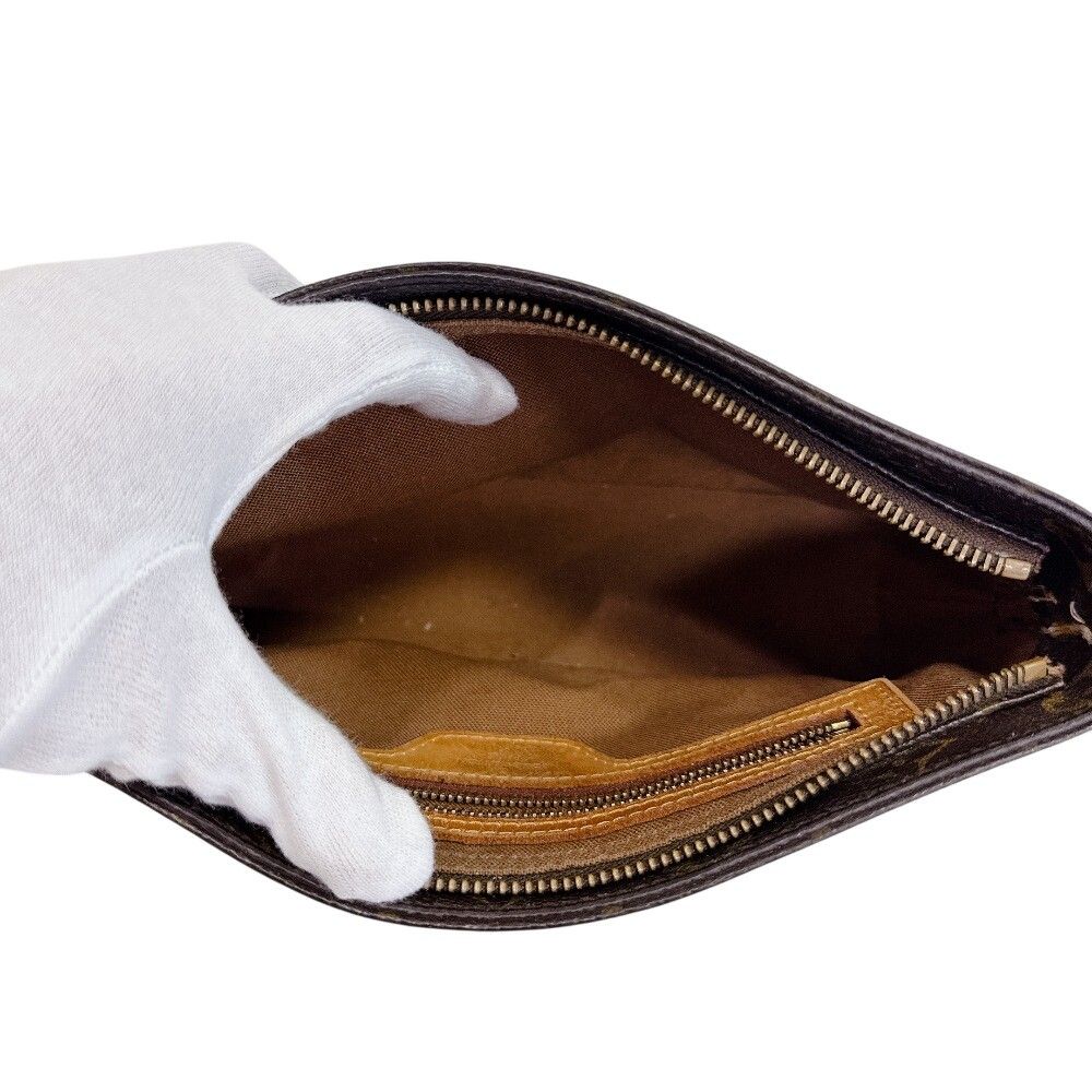Louis Vuitton Trotteur Monogram Bag — view 6