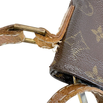 Louis Vuitton Trotteur Monogram Bag — view 3