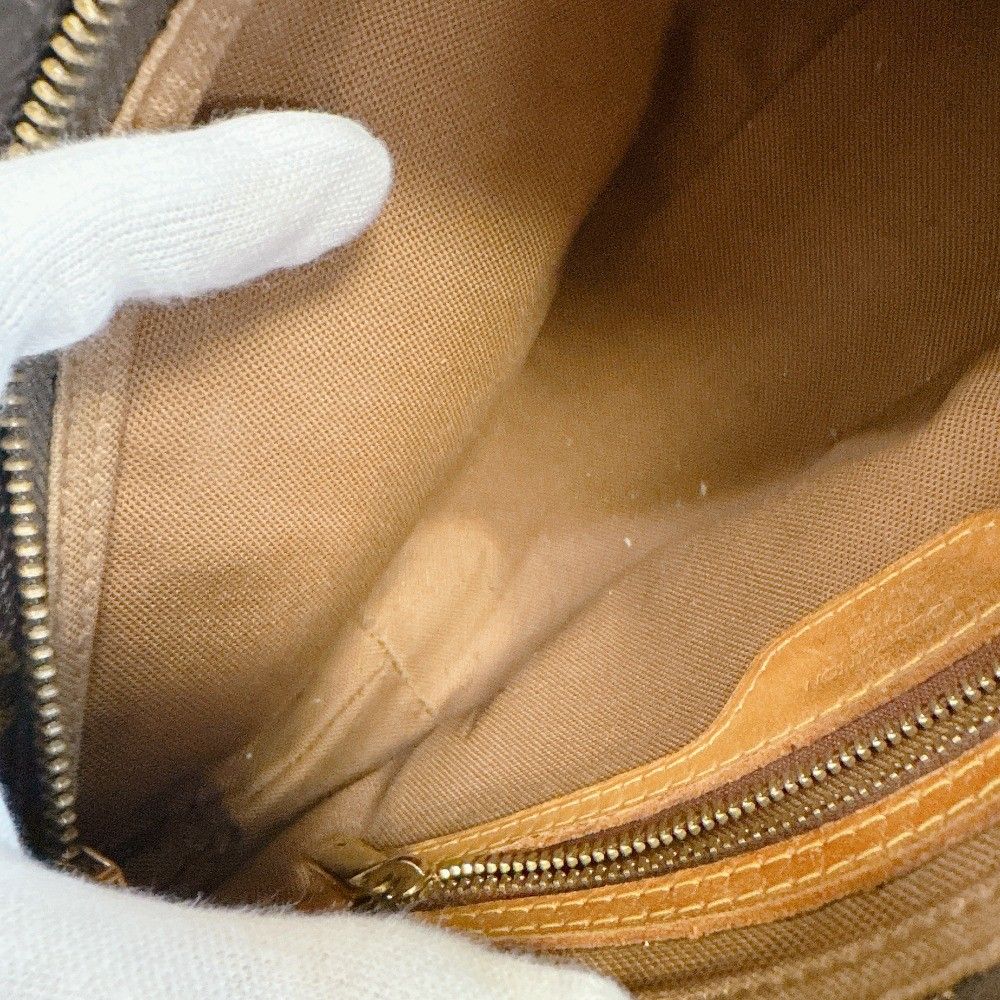 Louis Vuitton Trotteur Monogram Bag — view 7