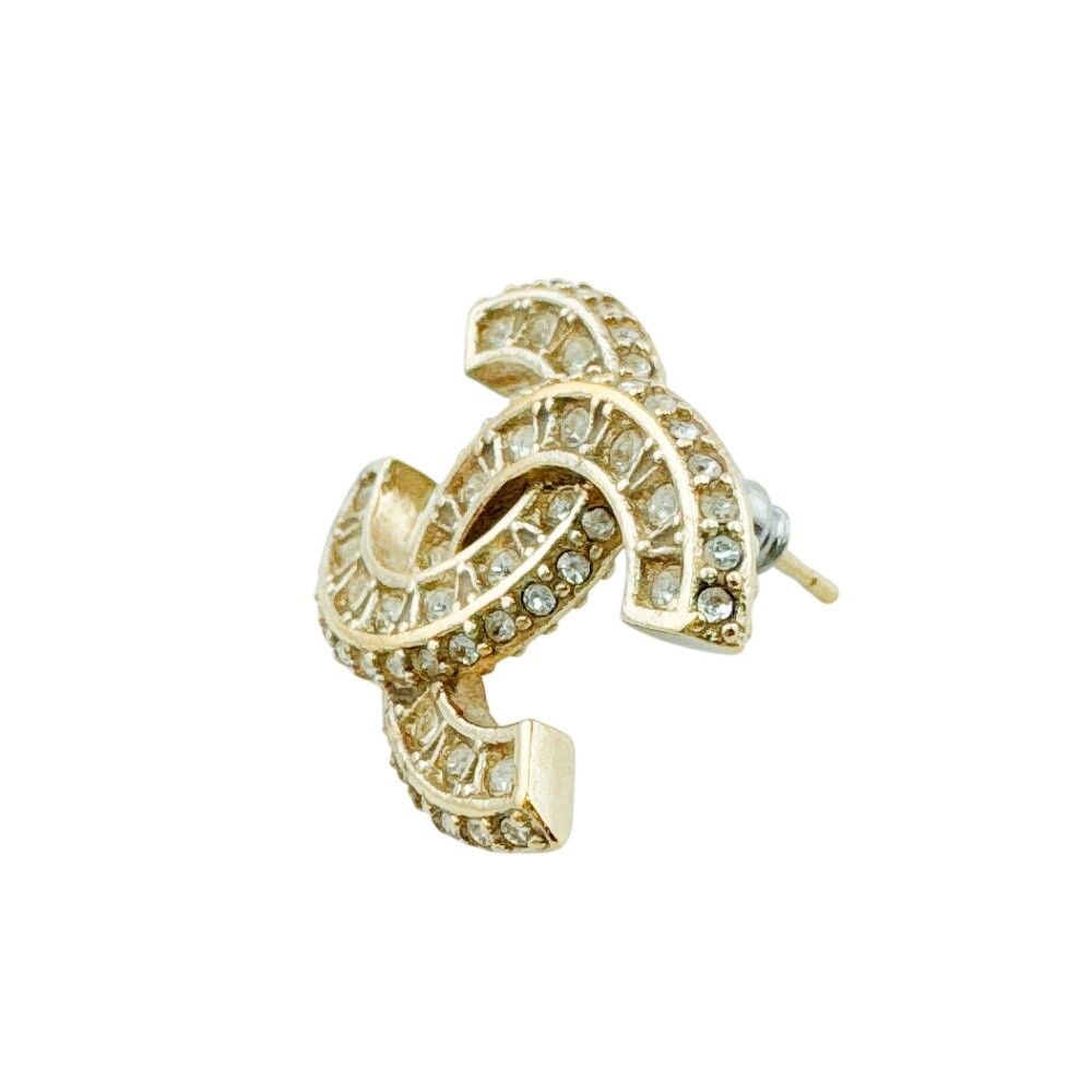 Chanel CC Logo Single Earrings Gold