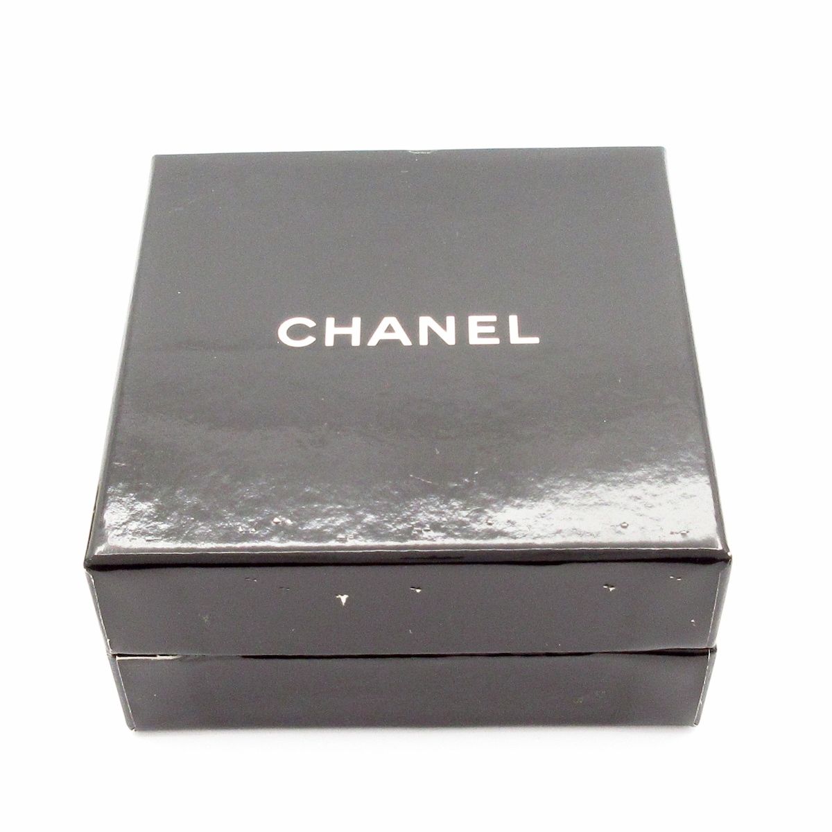 Chanel Earrings Ivory Gold Flower — view 5
