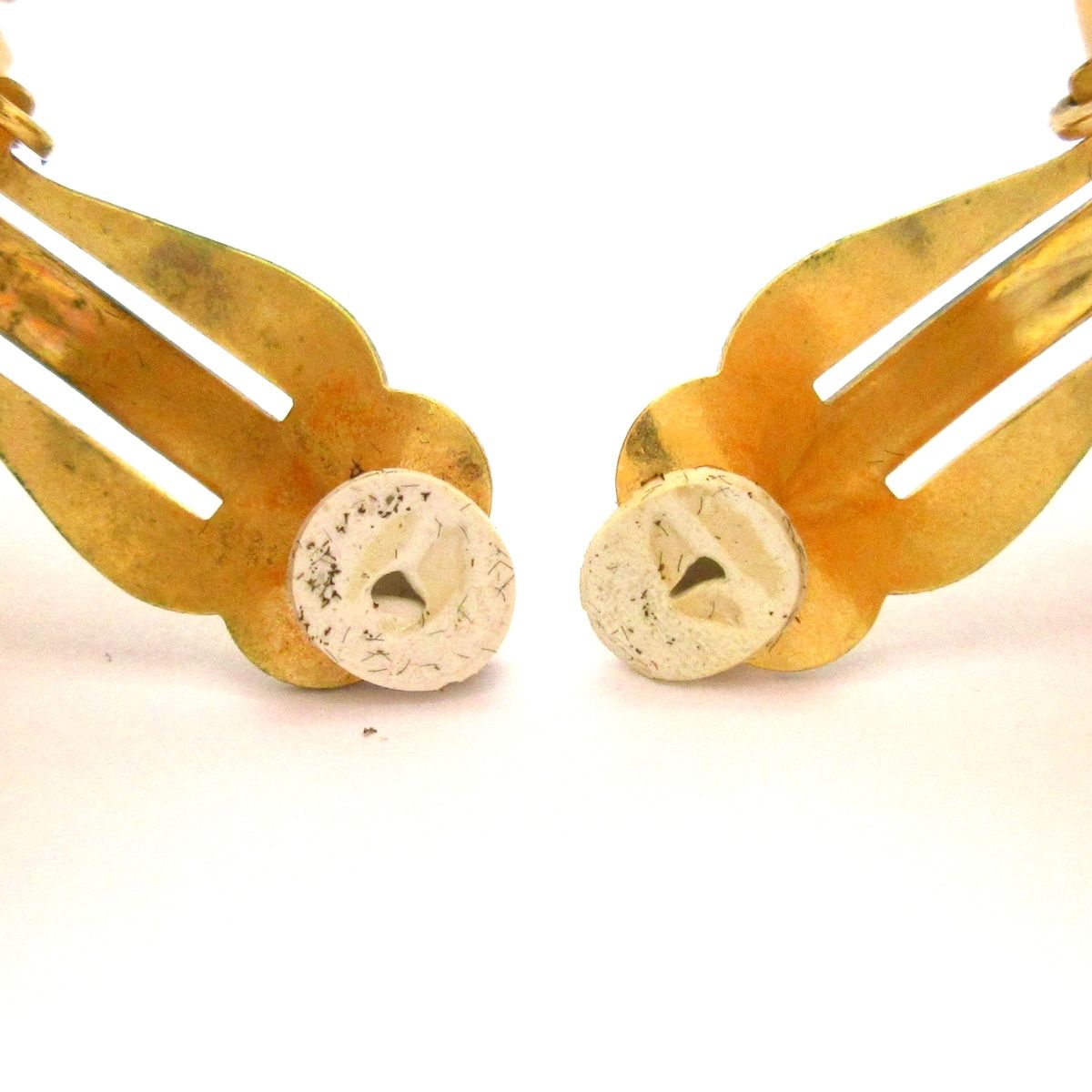 Chanel Earrings Ivory Gold Flower — view 4