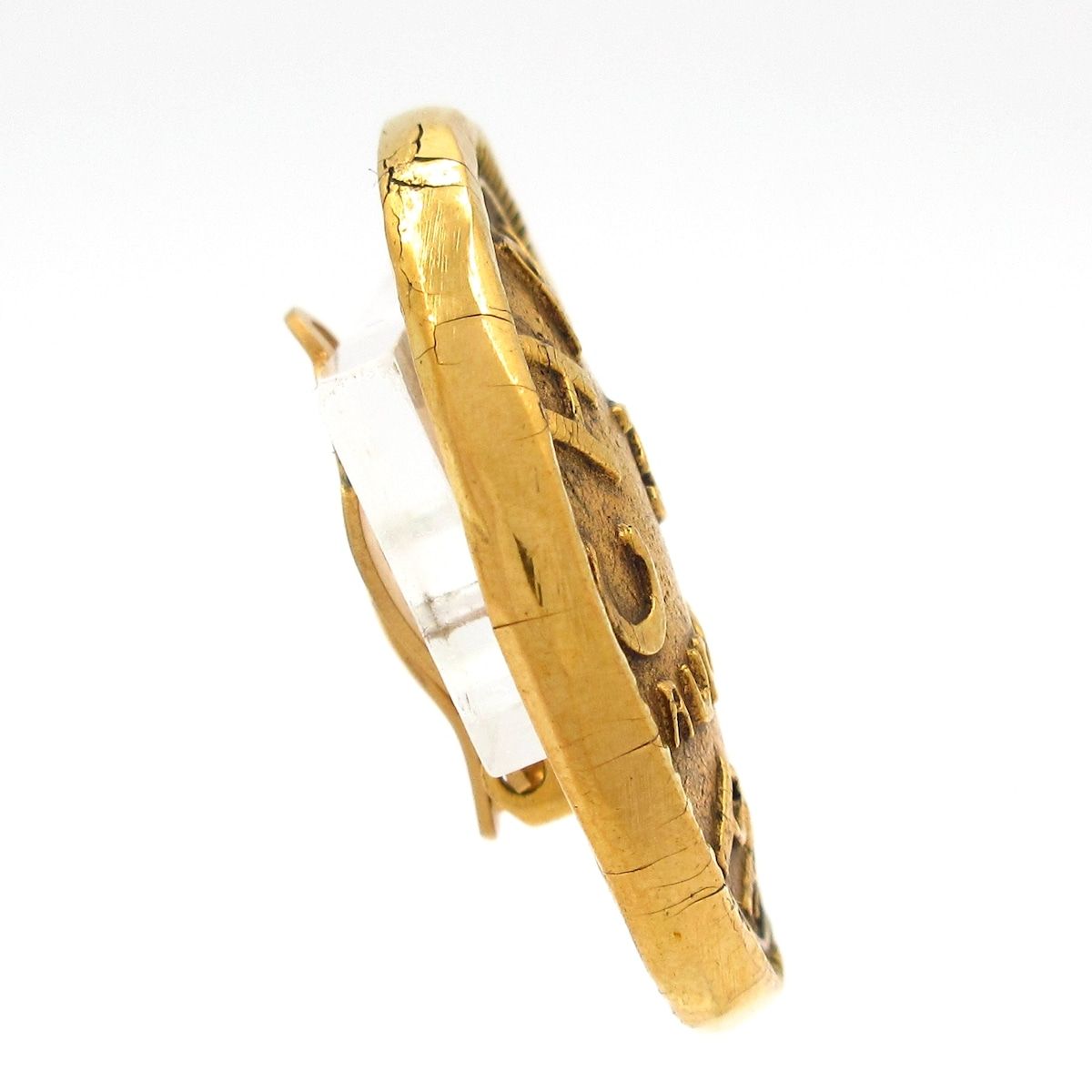 Chanel Single Earrings Gold 31 Rue Cambon — view 2