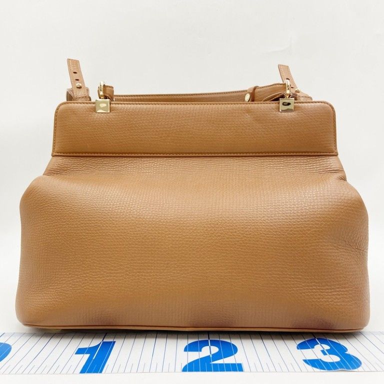 Bvlgari Handbag Isabella Rossellini Beige Leather 2-Way Gold — view 2