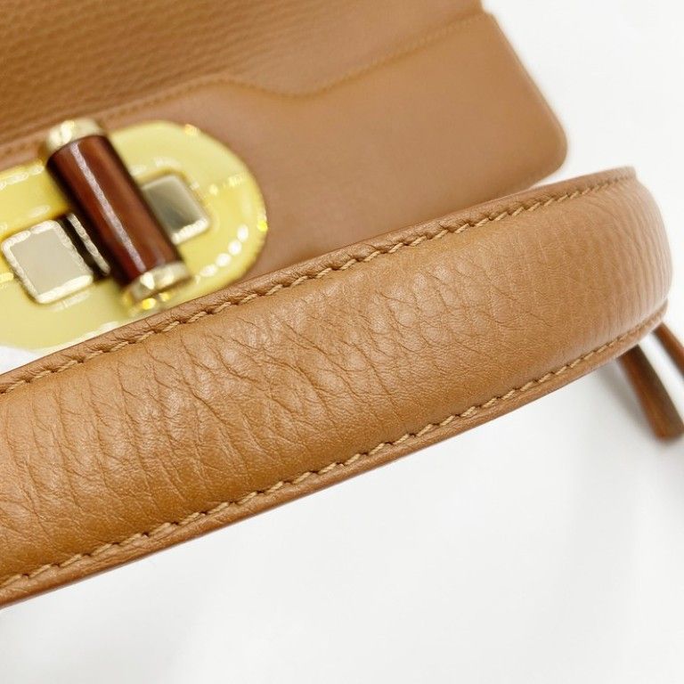 Bvlgari Handbag Isabella Rossellini Beige Leather 2-Way Gold — view 6