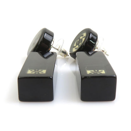 Chanel Earrings CC Logo — view 4
