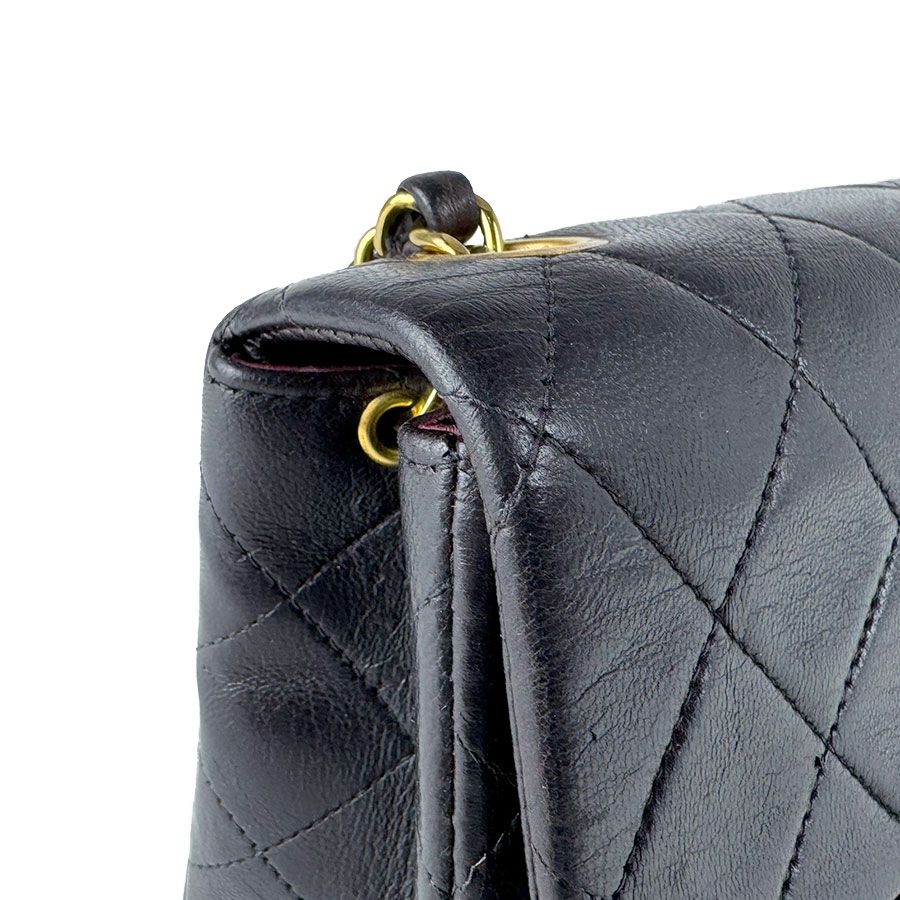 Chanel Shoulder Bag Quilted — view 6