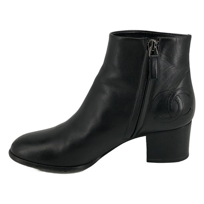 Chanel Leather CC Logo Ankle Boots 37C Black — view 2