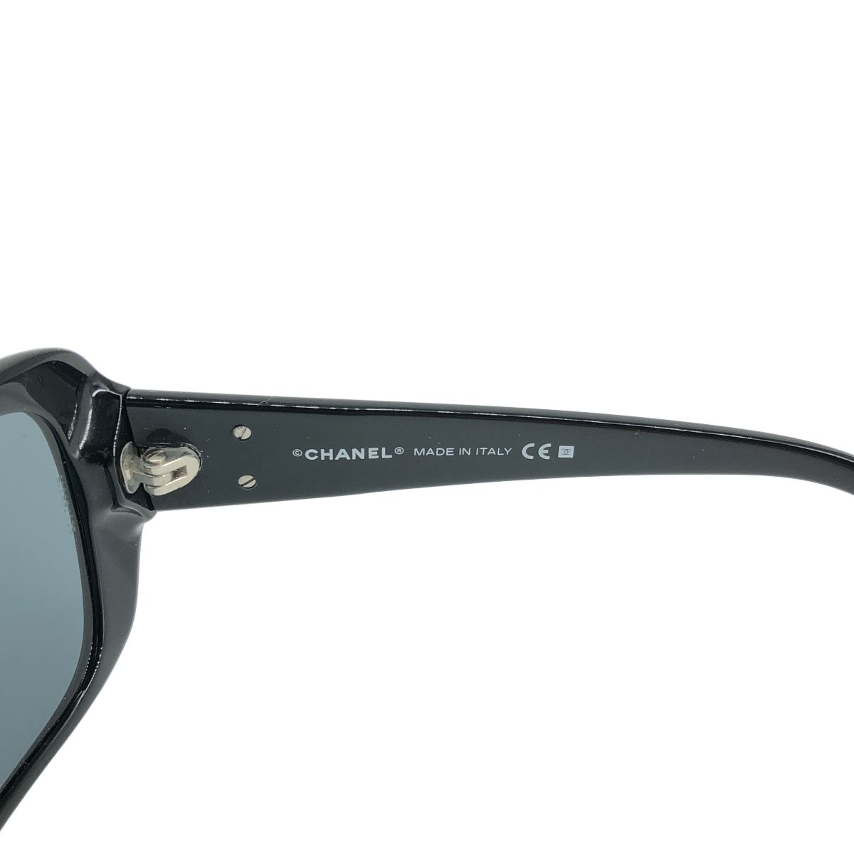 Chanel CC Logo Sunglasses Black Eyewear — view 6