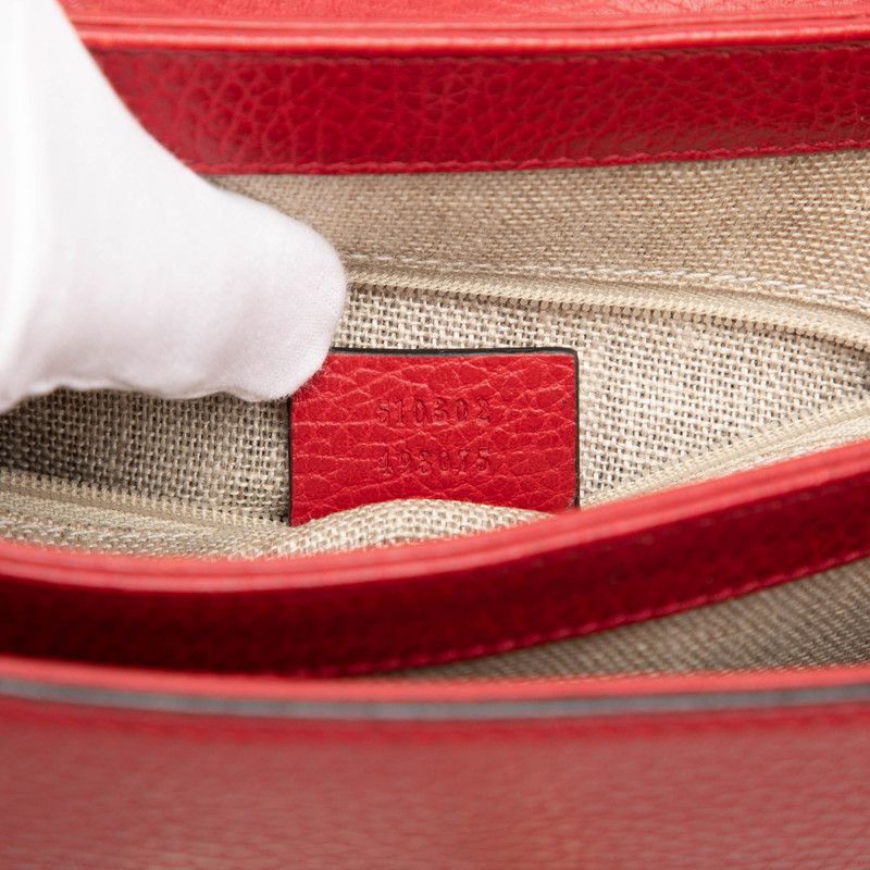 Gucci Interlocking G 2-Way Shoulder Bag Red Leather — view 6