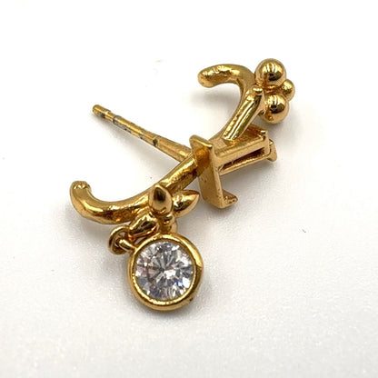Louis Vuitton LV in the Sky Gold Plated Earrings — view 7