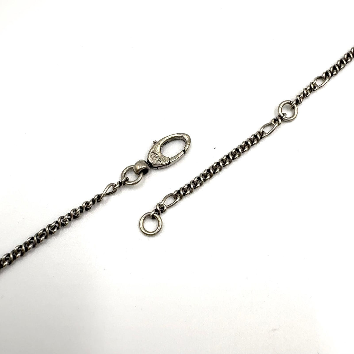 Gucci Lion Head Metal Silver Necklace — view 7
