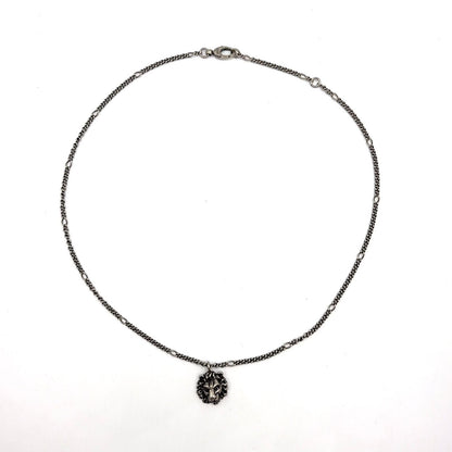 Gucci Lion Head Metal Silver Necklace — view 3