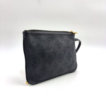 Louis Vuitton Mahina Selene Monogram Leather Black Pouch Gold — view 2