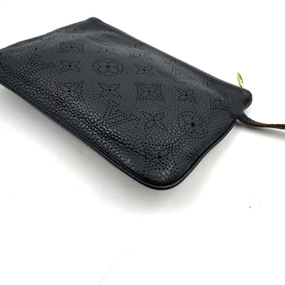 Louis Vuitton Mahina Selene Monogram Leather Black Pouch Gold — view 6