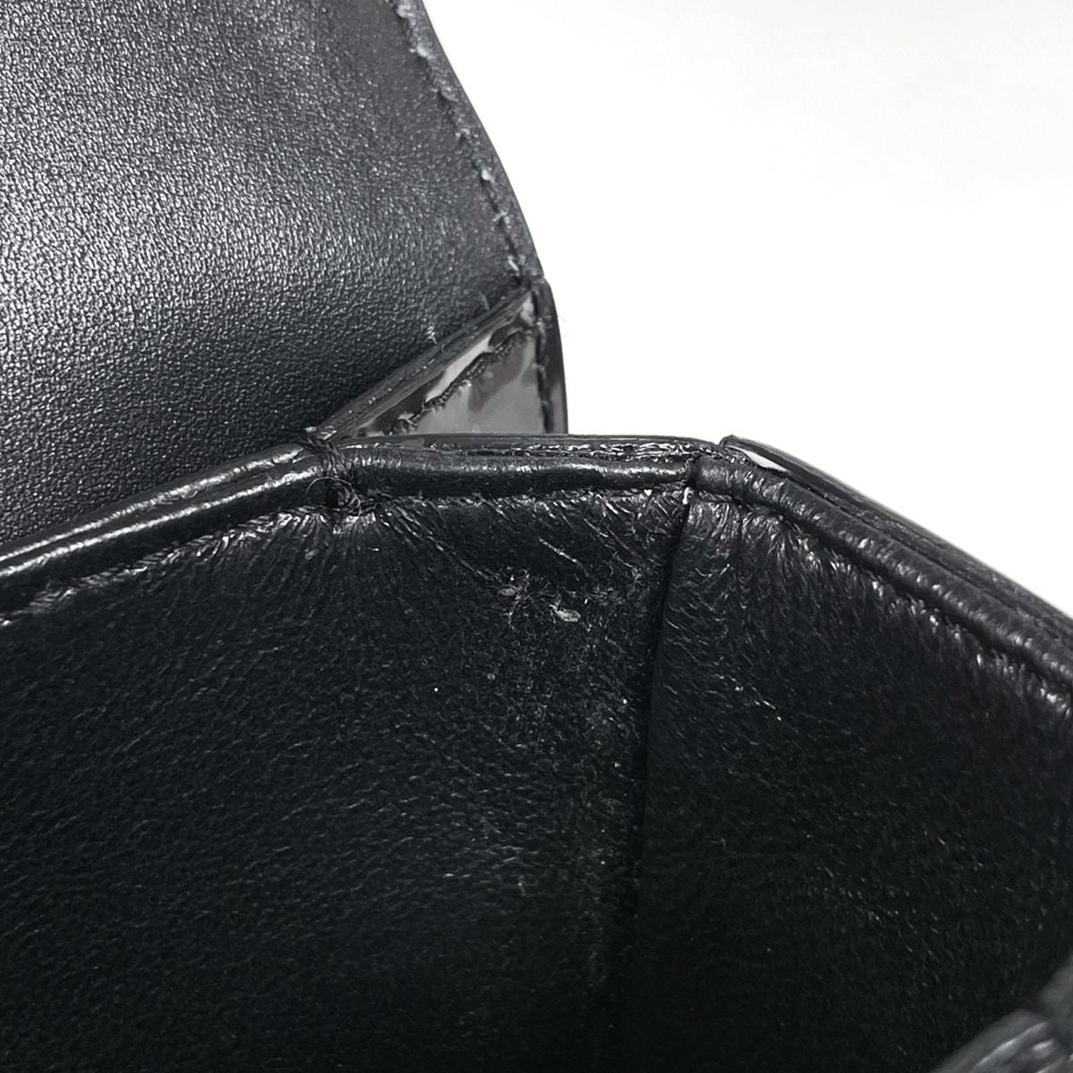 Saint Laurent Solferino Medium Shoulder Bag Patent Leather Black — view 7