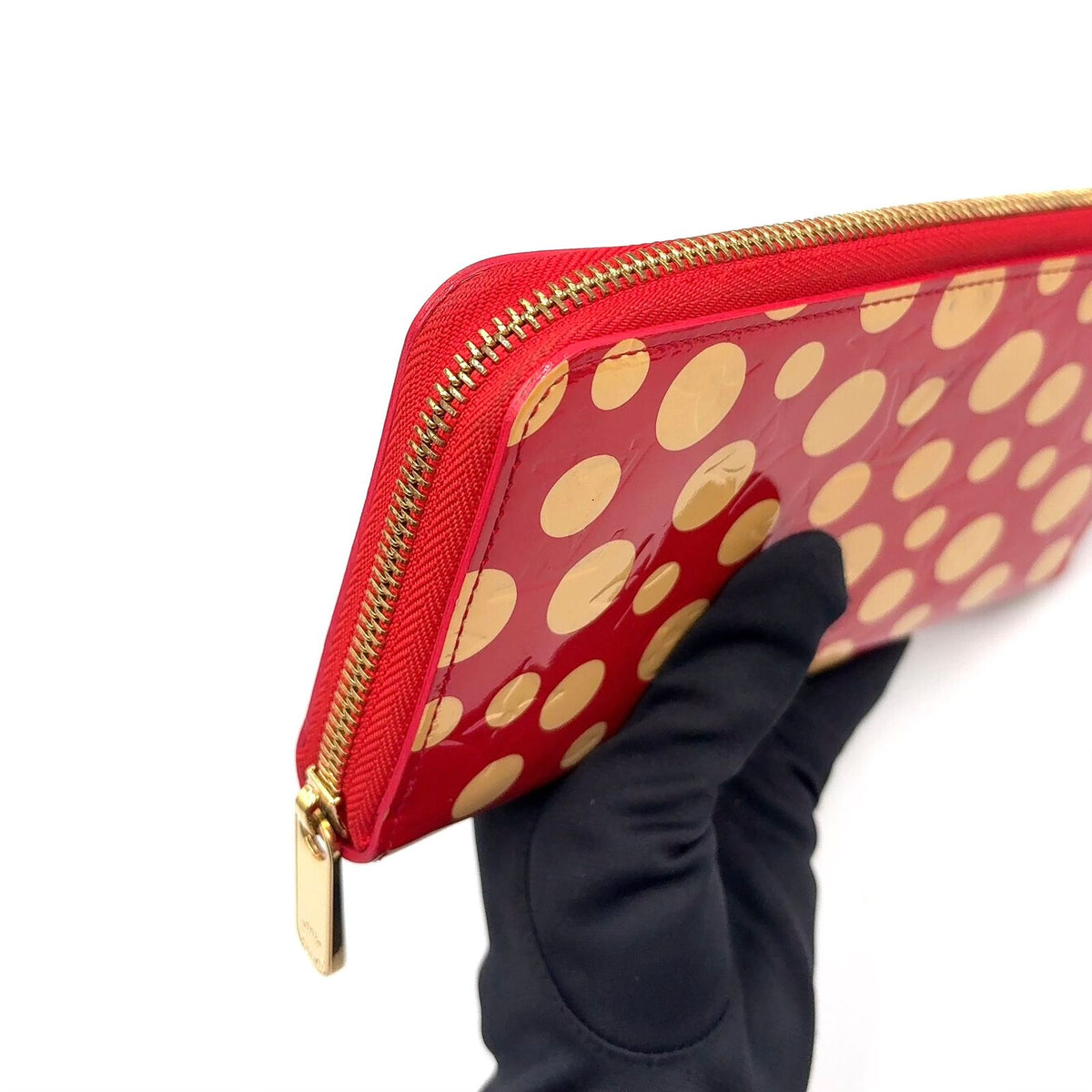 Louis Vuitton Dot Infinity Monogram Vernis Leather Patent Beige Red Wallet Gold — view 6