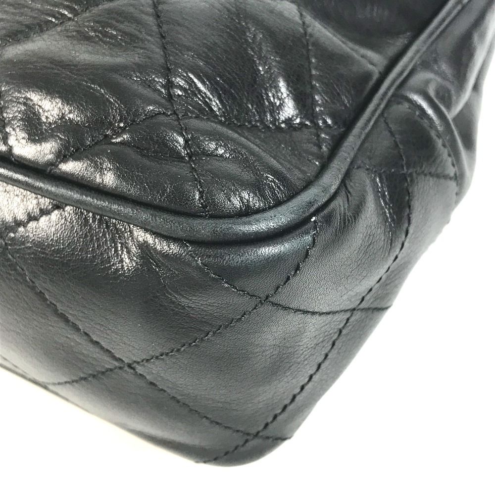 Chanel Shoulder Bag Quilted Leather Black — view 6