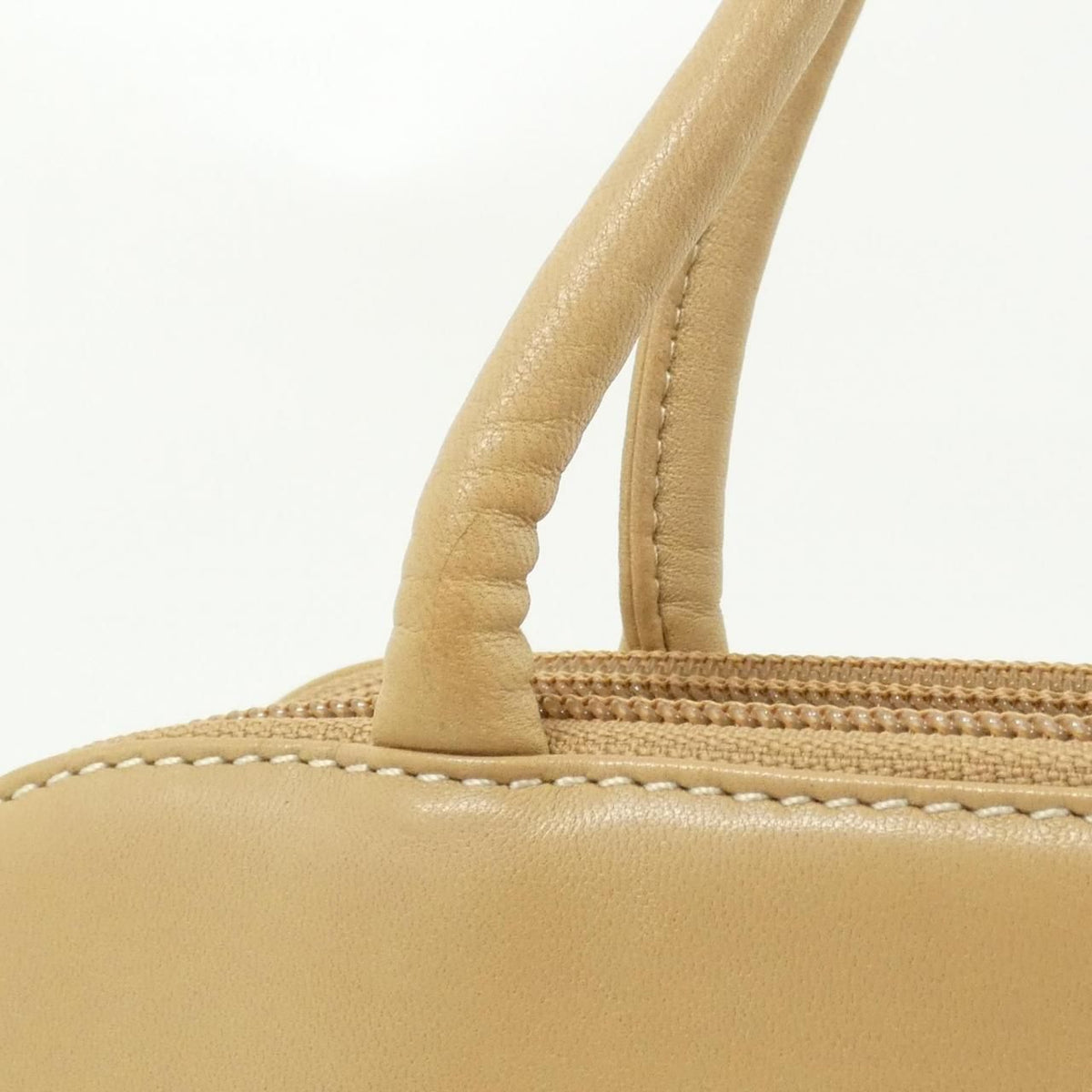 Loewe Vintage Bag Handbag Beige — view 7