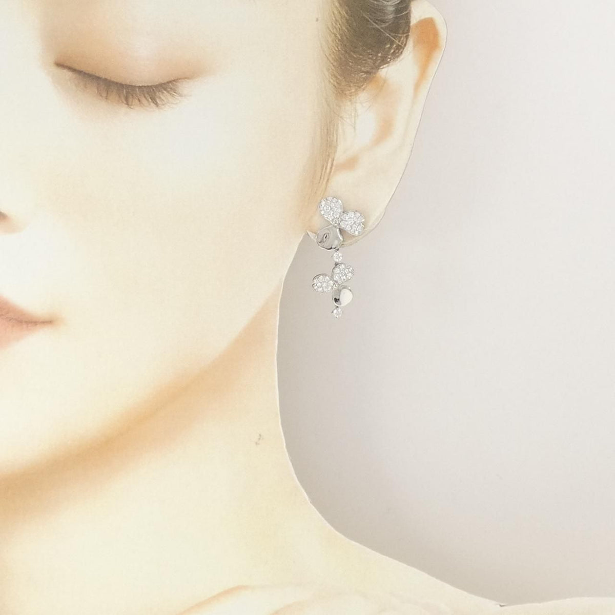 Tiffany & Co Paper Flower Earrings — view 4