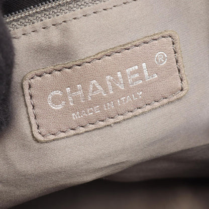 Chanel Boston Bag Quilted Black Leather — view 4