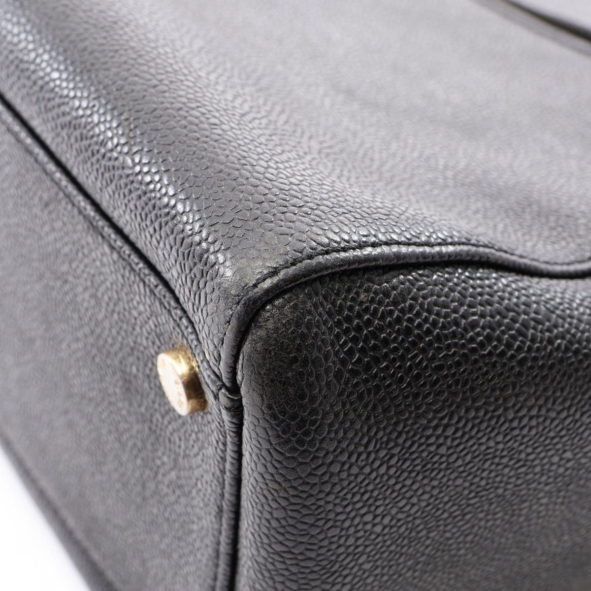 Chanel Shoulder Bag Big CC Logo Black Caviar Leather Chain — view 8