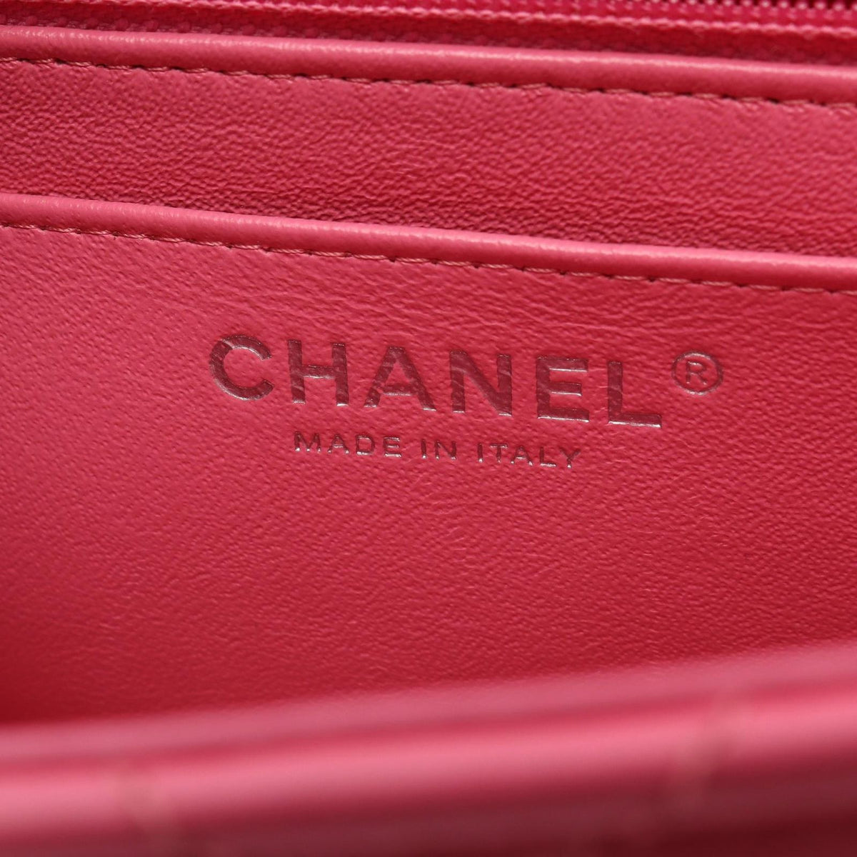 Chanel Shoulder Bag Mini Quilted Pink Lambskin Chain — view 4
