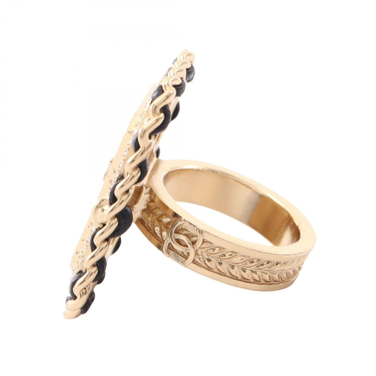 Chanel Ring Premiere Watch Motif Leather Design — view 2