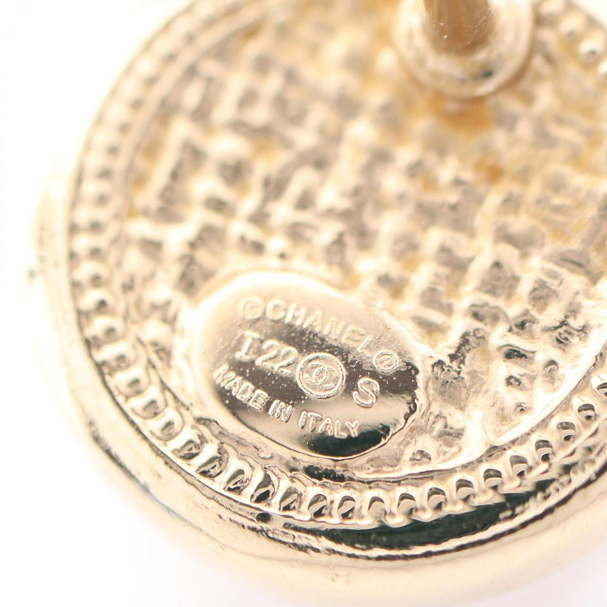 Chanel Earrings CC Logo — view 3