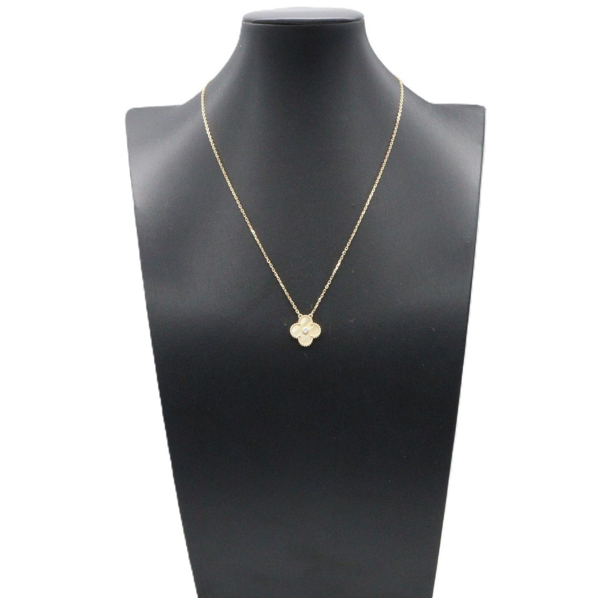 Van Cleef & Arpels Necklace Vintage Alhambra Yellow Mother of Pearl 41.5 18k — view 6