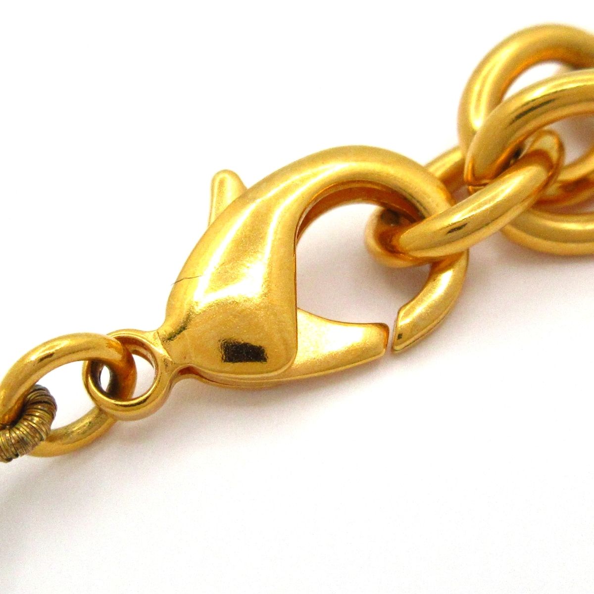 Chanel Necklace CC Logo White Gold — view 4