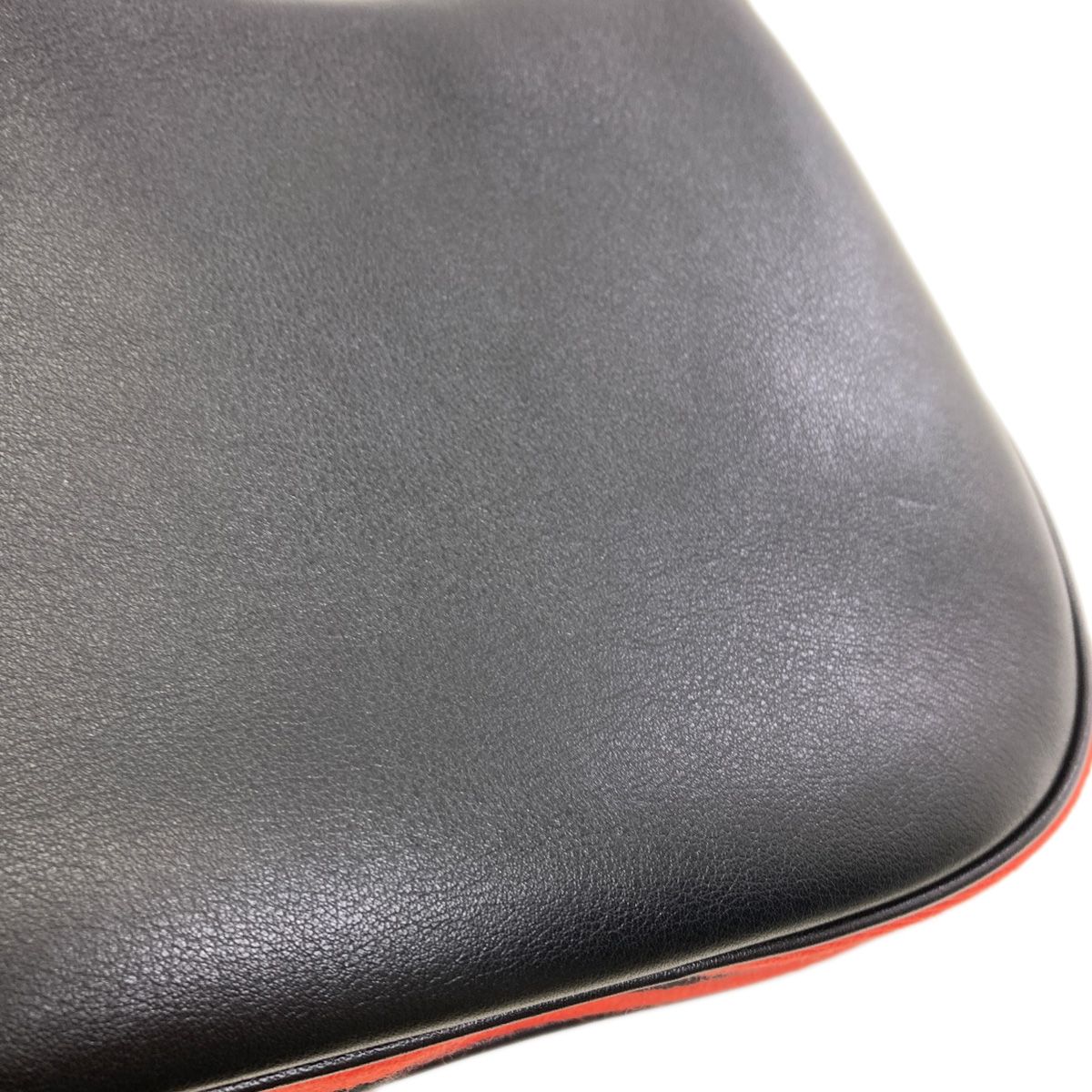 Gucci Attache Small 2-Way Shoulder Bag Calfskin — view 8