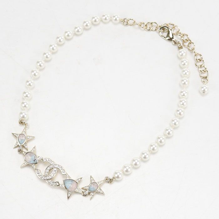 Chanel Pearl CC Logo Necklace Metal — view 7