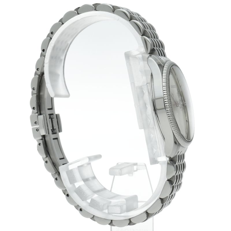 Gucci G-Timeless Watch 126.5 1 Piece SS Silver — view 4