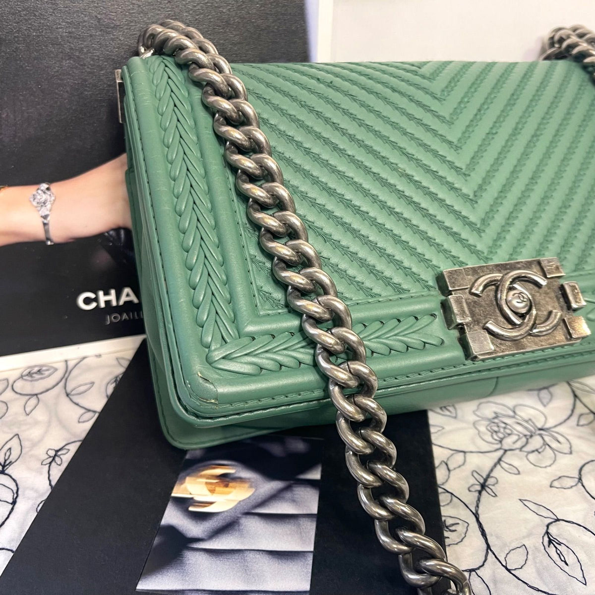 Chanel Chain Shoulder Bag — view 5
