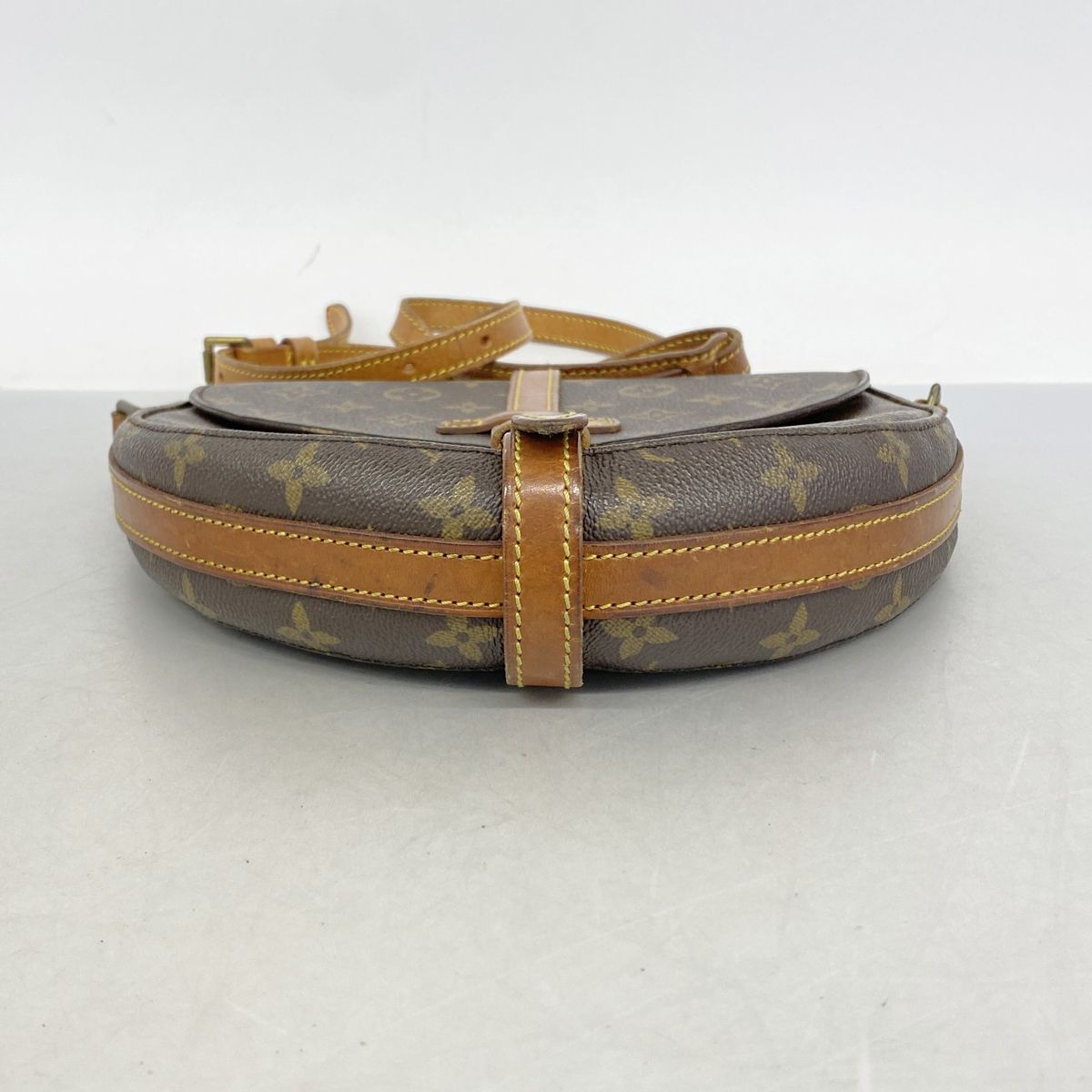 Louis Vuitton Shoulder Bag Monogram Chantilly MM Brown — view 3