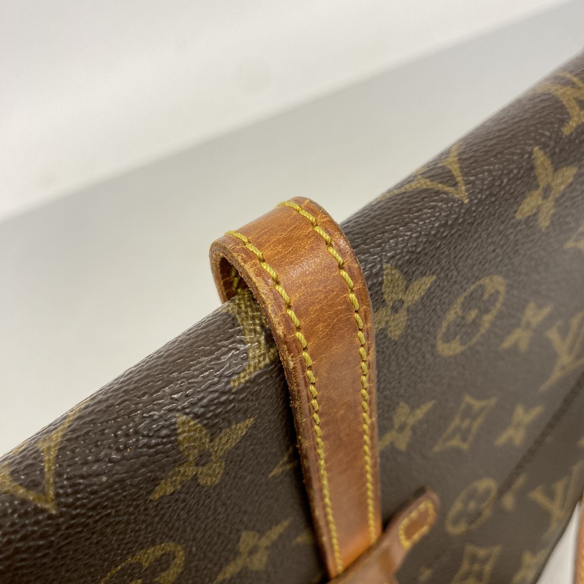 Louis Vuitton Shoulder Bag Monogram Chantilly MM Brown — view 7
