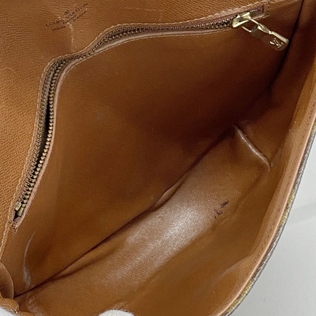 Louis Vuitton Shoulder Bag Monogram Chantilly MM Brown — view 4