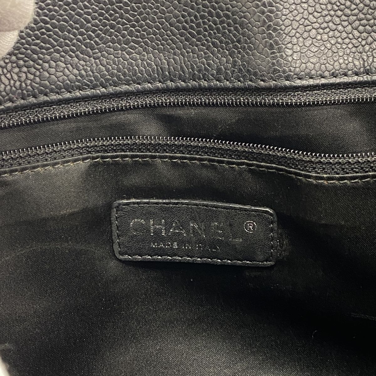 Chanel Chain Tote Bag Quilted Caviar Leather Black Silver — view 5