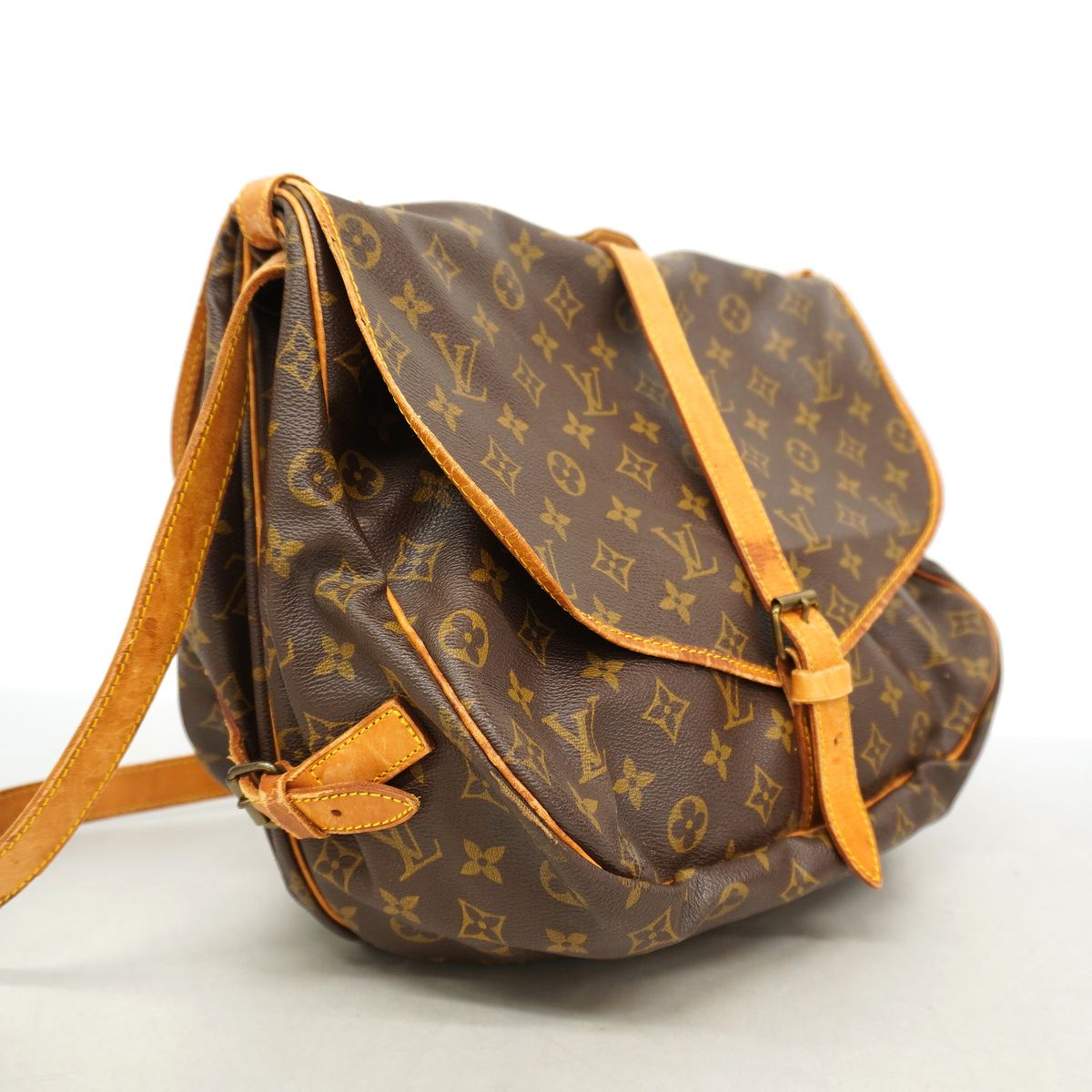 Louis Vuitton Shoulder Bag Monogram Saumur 35 Brown — view 2