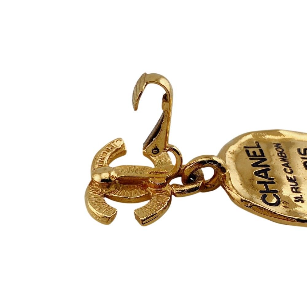 Chanel 31 Rue Cambon Earrings Gold — view 8