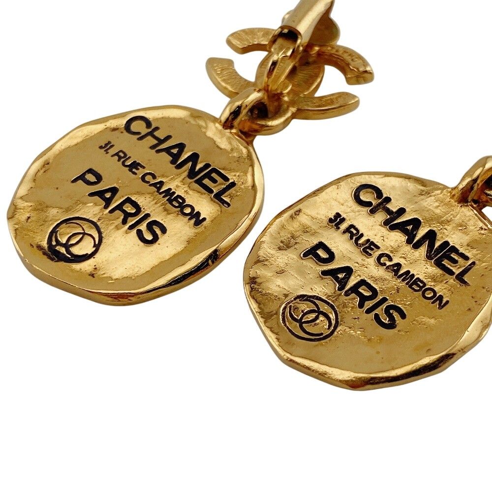 Chanel 31 Rue Cambon Earrings Gold — view 5