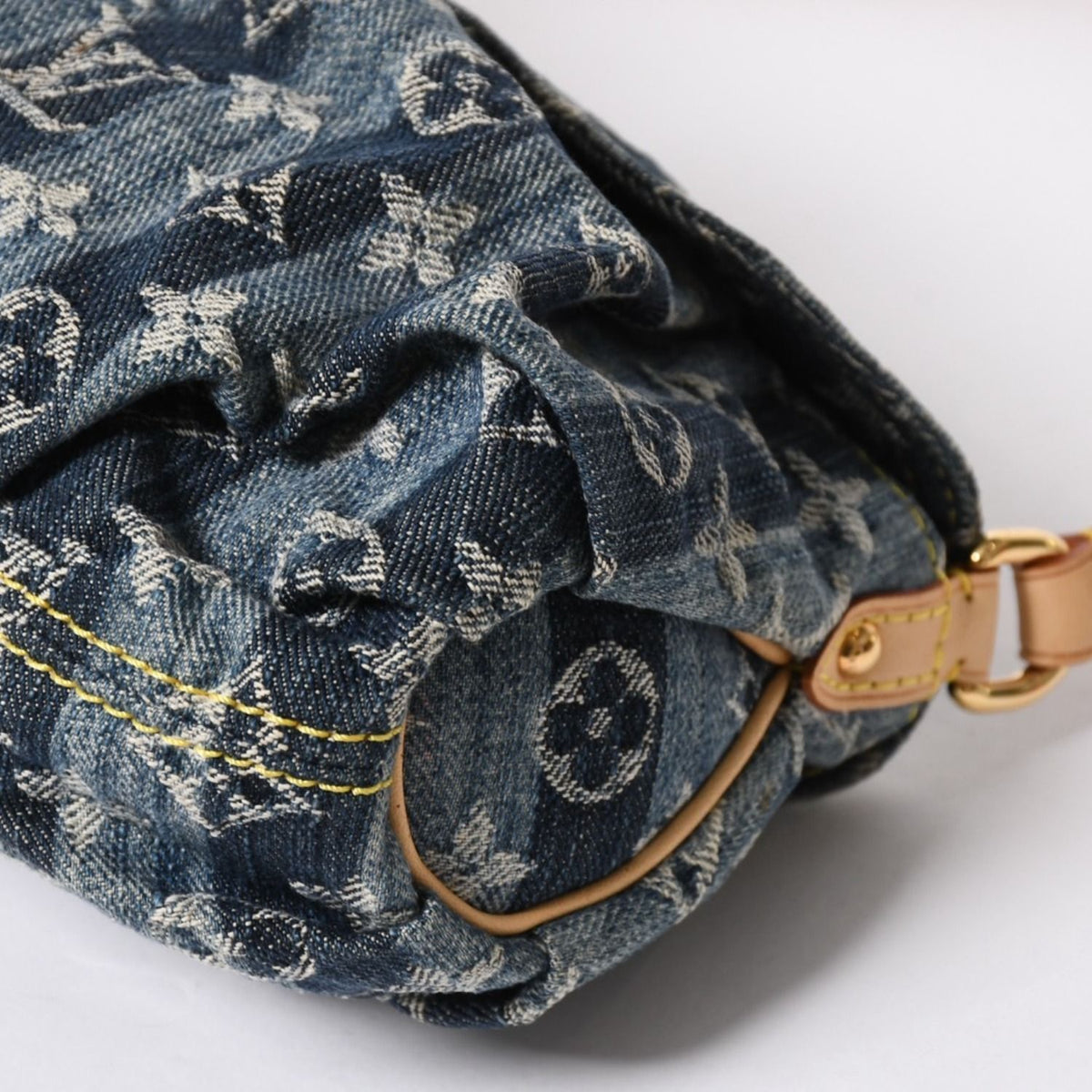 Louis Vuitton Mini Pleaty Raye Shoulder Bag Monogram Denim Blue — view 8