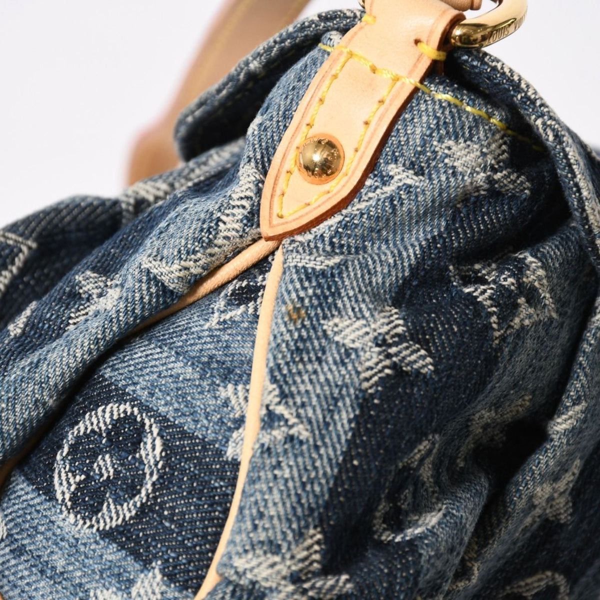 Louis Vuitton Mini Pleaty Raye Shoulder Bag Monogram Denim Blue — view 4