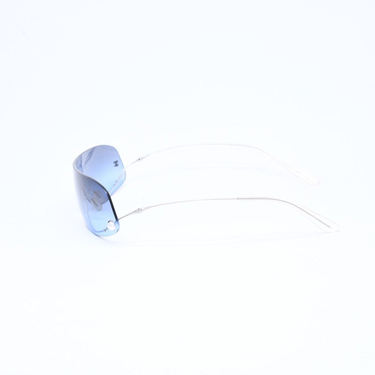 Chanel Shield Sunglasses Eyewear 125 CC Logo Faux Pearl Blue — view 5