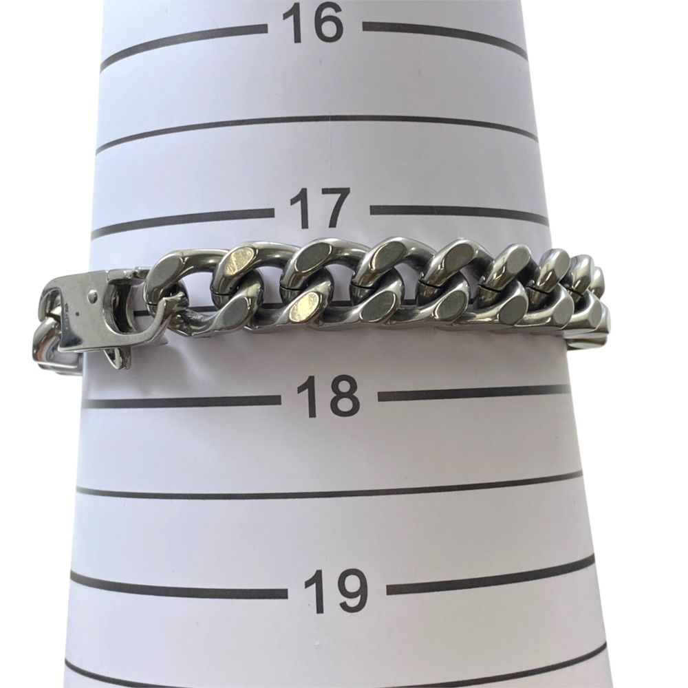 Fendi Baguette Bracelet FF Logo Metal Silver — view 8