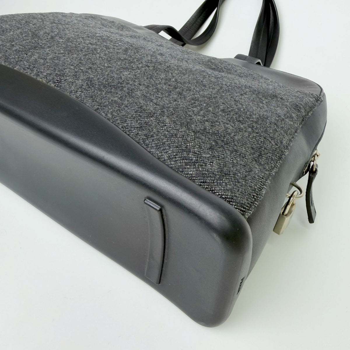 Prada Shoulder Bag Tweed Leather Gray Black Vintage — view 8